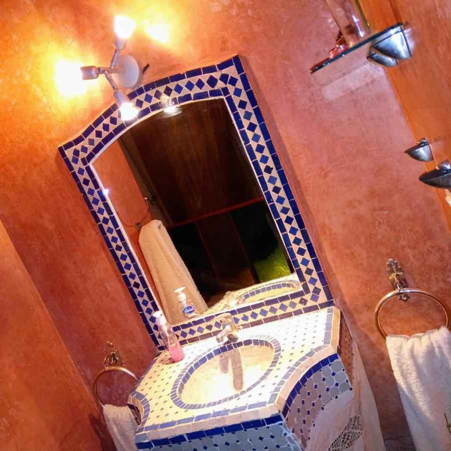 Riad Rchacha Fès Exteriör bild