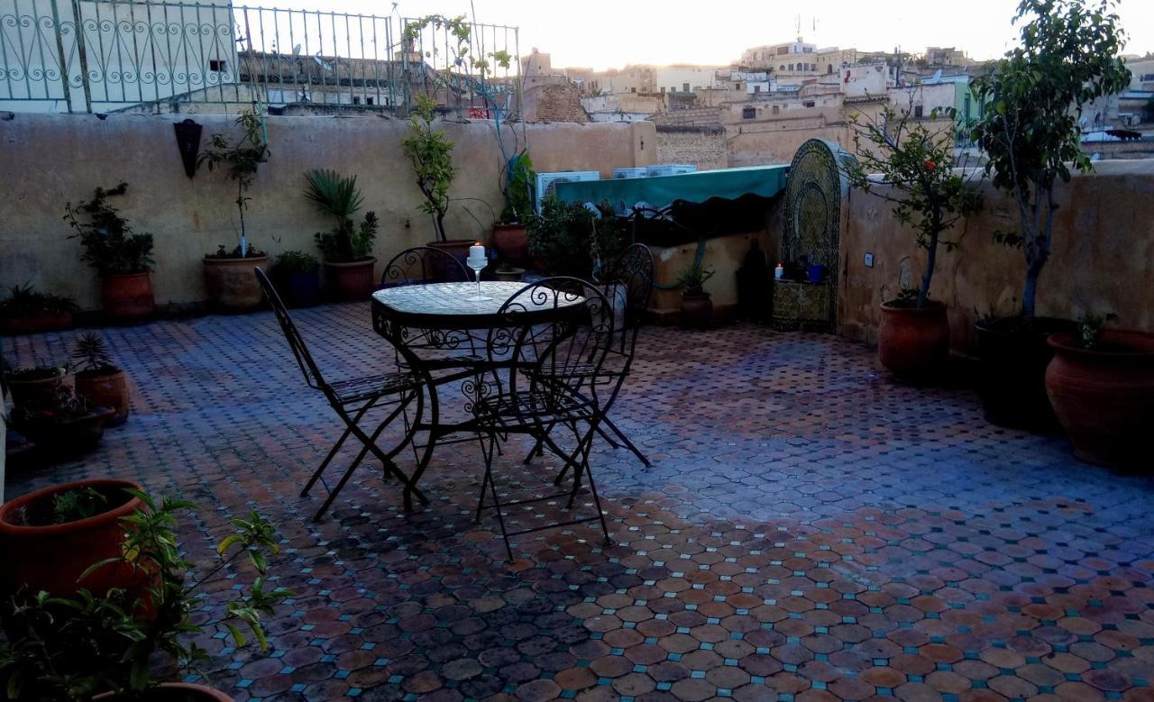 Riad Rchacha Fès Exteriör bild